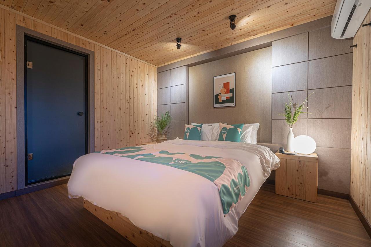 By Ths Valentine Hotel Incheon Siheung Экстерьер фото